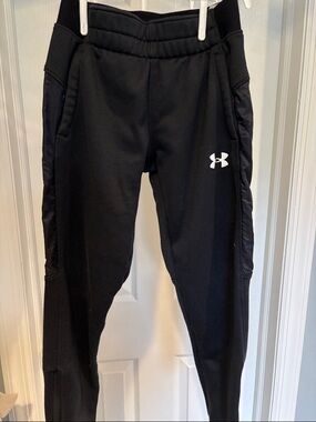 Under Armour Kids Black Jogger Sweatpants with White Logo